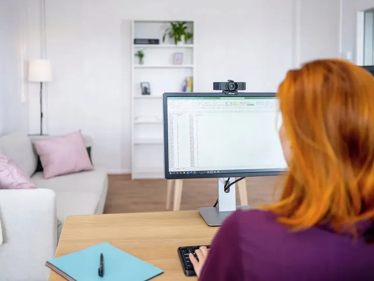 kamera-internetowa-trust-teza-4k-uhd-webcam-marka-trust