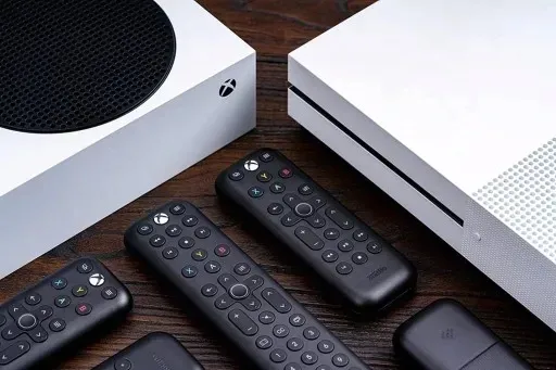 8bitdo-media-remote-pilot-do-xbox-one-i-series-xors