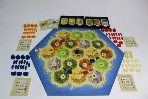 catan-gra-planszowa-galakta-czas-rozgrywki-do-1-godziny