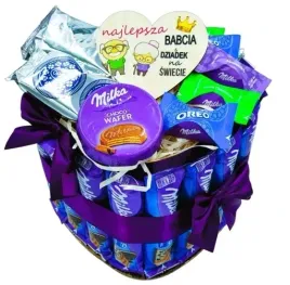 tort-milka-box-kosz-prezentowy-zestaw-slodyczy-prezent-na-urodziny-imieniny