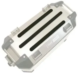 komplet-3-gumowych-naklejek-zabezpieczajacych-givi-e146-do-kufra