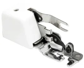 stopka-do-sciegu-owerlokowego-z-obcinaczem-texi-0025