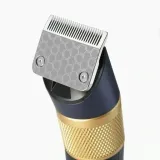 maszynka-do-wlosow-strzyzarka-babyliss-e986e-cechy-dodatkowe-wskaznik-ladowania-baterii