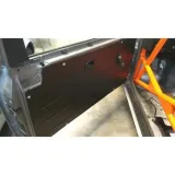 tapicerka-drzwi-boczki-panele-bmw-e30-drift-stan-nowy-producent-czesci-mtuning