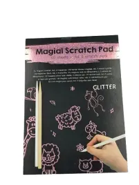magiczny-blok-zdrapka-zdrapywanka-2-piorka-glitter
