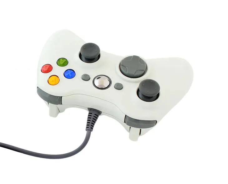 kx13a-pad-pc-dual-shock-xbox-style-white-sposob-podlaczenia-przewodowy