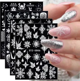 naklejki-na-paznokcie-swiateczne-samoprzylepne-ozdobne-manicure-na-swieta