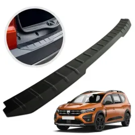 nakladka-listwa-ochronna-bagaznika-na-tylny-zderzak-do-dacia-jogger-2021-
