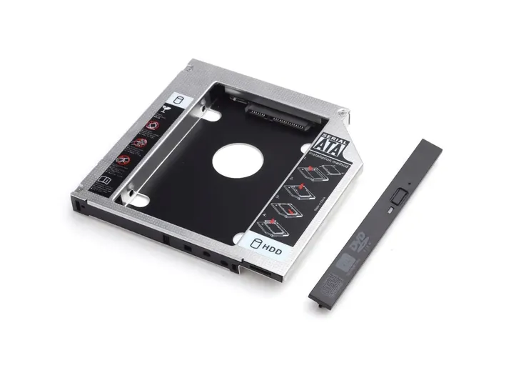 ak184b-kieszen-25hdd-95-mm-sata-ssd-certyfikat-ce