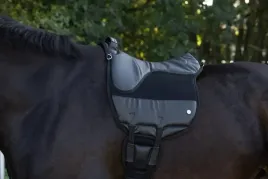 pad-do-jazdy-konnej-airide-czarny-50-cm-covalliero