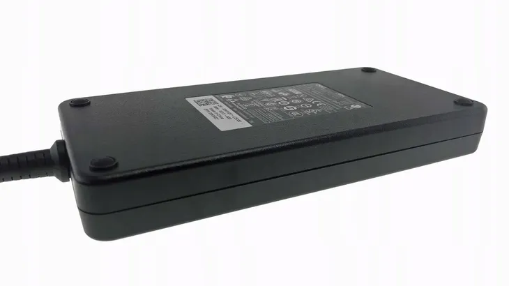zasilacz-ladowarka-dell-precision-alienware-240w-oryginal-moc-zasilacza-240-w