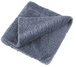 profesjonalna-mikrofibra-premium-sciereczka-recznik-bezszwowa-40x40-600g-m2