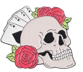 pin-przypinka-metalowa-czaszka-asy-karty-roze-as-pik