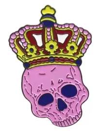 pin-przypinka-metalowa-czaszka-rozowa-korona-hip-hop
