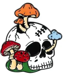 pin-przypinka-metalowa-czaszka-grzyby-halucynacje
