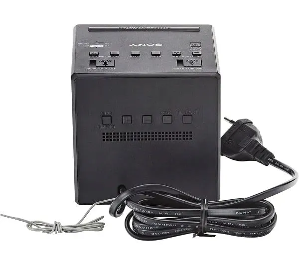 sony-icf-c1-b-czarny-waga-produktu-0-52-kg