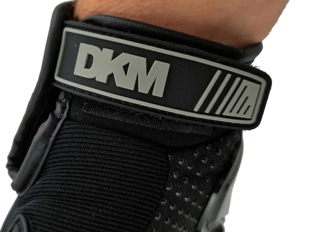 rekawiczki-motocyklowe-dotyk-dkm-rekawice-na-motor-quad-krotkie-rozmiar-l