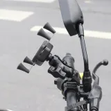 rowerowy-uchwyt-telefon-lusterko-sruba-marka-dkm-przeznaczenie-telefon