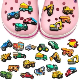 przypinka-pin-do-butow-crocs-crocsow-ozdoba-samochody-ciezarowka-dzwig-20