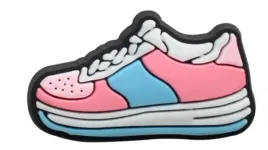 przypinka-pin-do-butow-crocs-crocsow-rozowa-but-tenisowki-trampki
