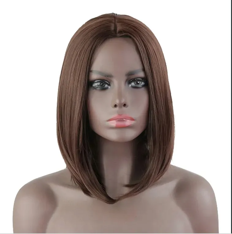 peruka-cosplay-40-cm-bob-prosta-jasny-braz