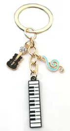 breloczek-muzyk-muzyka-gitara-pianio-fortepian