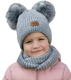 komplet-dzieciecy-zima-ciepla-czapka-komin-miekki-polar-modne-pompony