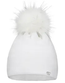 piekna-damska-czapka-z-pomponem-biala-a13
