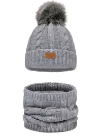 szary-cieply-komplet-na-polarze-czapka-komin