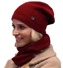 piekny-komplet-damski-czapka-i-komin-bordowy-b1