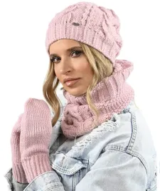modny-zestaw-na-zime-ciepla-czapka-komin-rekawiczki-elegancki-roz