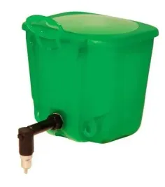poidlo-dla-krolikow-500-ml-tworzywo-sztuczne-novital