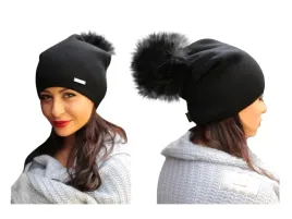 elegancka-czarna-czapka-krasnal-pompon-jenot-c7-pl