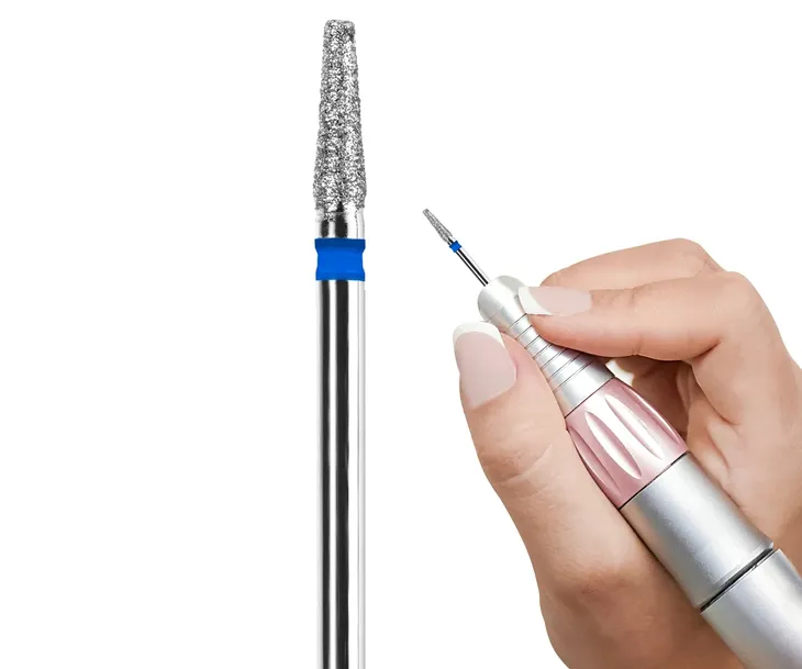 Frez Diamentowy Clavier Manicure Pedicure Stożek Srebrny FRD 720-24