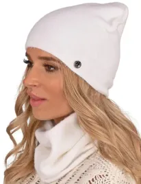 sliczny-bialy-komplet-damski-czapka-plus-komin-al1