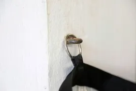 siatka-na-siano-z-listwa-do-napelniania-bialy-83-x-83-cm-oczko-3-cm-ker