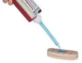 wklad-do-kleju-do-racic-technobase-2cb-210-ml-kerbl-marka-kerbl