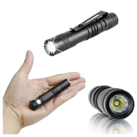 mini-latarka-led-kieszonkowa-z-klipsem-300lm-duzy-zasieg-9cm