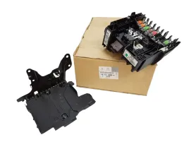 oryginal-skrzynka-bezpiecznikow-modul-citroen-c4-picasso-9675350280