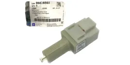 wlacznik-swiatel-stop-chevrolet-captiva-oryginal