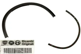 nakladka-listwa-nadkola-prawy-przod-alfa-romeo-stelvio-50551508-oe-oryginal
