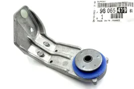 wspornik-intercoolera-peugeot-traveller-expert-iv