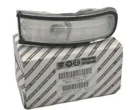 lampka-kierunkowskaz-w-lusterku-prawy-jeep-renegade-71779557-oe-oryginal