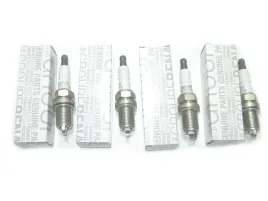 swieca-zaplonowa-1-4-1-6-8v-4szt-clio-ii-kangoo-oe