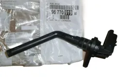 peugeot-1-2-thp-czujnik-poziomu-oleju-9677091980-citroen-peugeot-oryginal