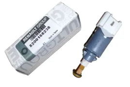 wlacznik-swiatel-stop-master-iii-movano-oryg