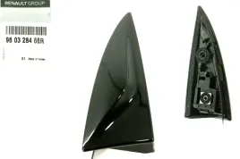 listwa-ozdobna-klapy-bagaznika-clio-iv-prawa-oryg