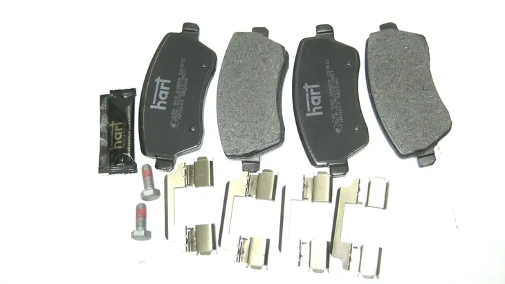 klocki-hamulcowe-przod-dokker-duster-producent-czesci-hart