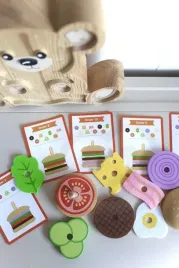 drewniany-burger-restauracja-ukladanka-montessori-15-el-fsc-woopie-green