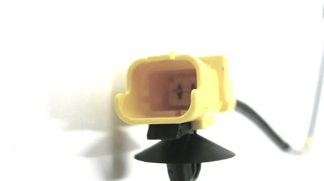 czujnik-temperatury-spalin-1-9-dci-renault-stan-nowy